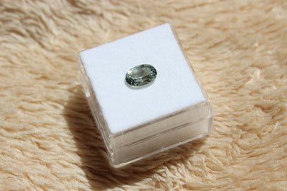 Natürlicher hellgrüner Saphir 1,4ct